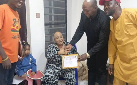 Enugu LG Chairman Honors Octogenarian Female Politician, Lady Maria Nnadozie