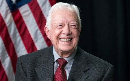 Jimmy Carter, the 39th US president, has died at 100