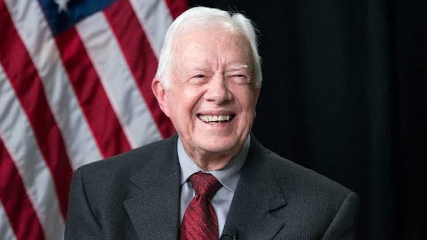 Jimmy Carter, the 39th US president, has died at 100