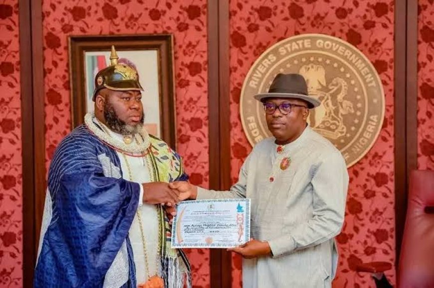 Fubara Presents Staff Of Office To Asari Dokubo As Traditional Ruler