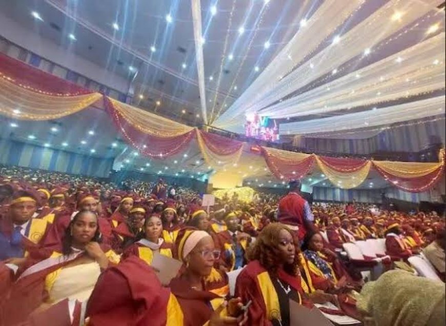 University Of Lagos' Masscom Dept produces 18 all-female first-class graduates