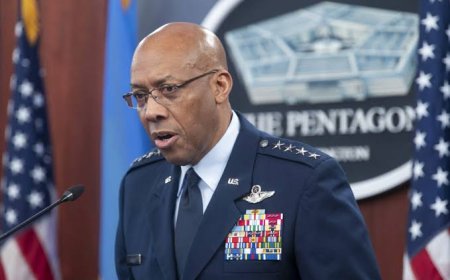 Trump Fires Chairman, Joint Chiefs of Staff, Two Other Military Officers