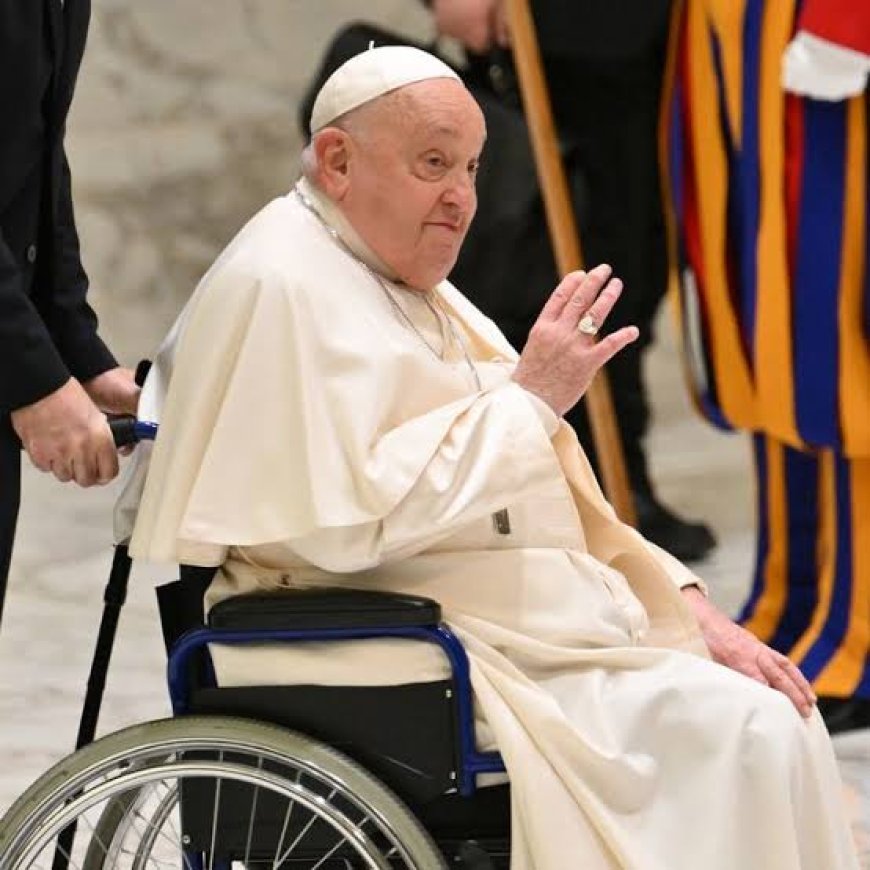 Vatican: Pope has ‘polymicrobial infection’, condition is ‘complex’