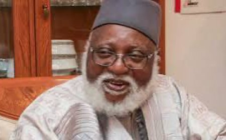 Tinubu Celebrates Ex- Head of State, Abdulsalami Abubakar, Describes him as "Patriot Of Uncommon Integrity" At 83