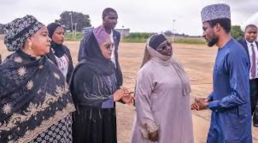 Late President Buhari’s Family Returns To Kaduna From Daura 12 Days After Burial
