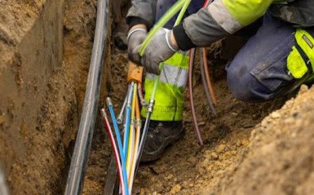 FG Begins Roll Out Of 90,000 :Kilo- fibre Optic Network For Reliable Internet Network