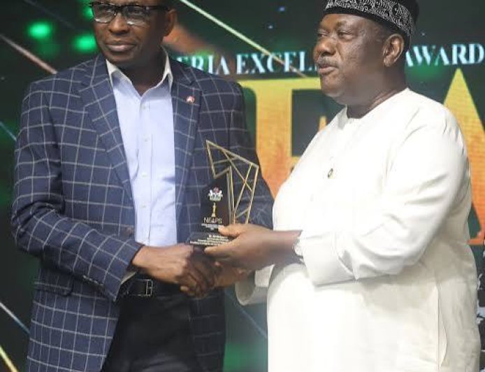 Olukoyede Shines at NEAPS