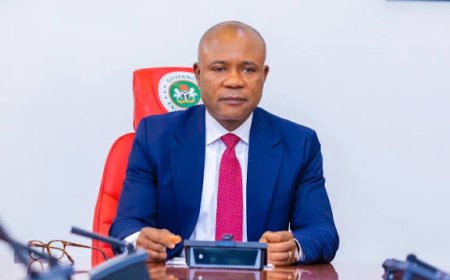 Disruptive Royalty: When the Oak Refuses Silence