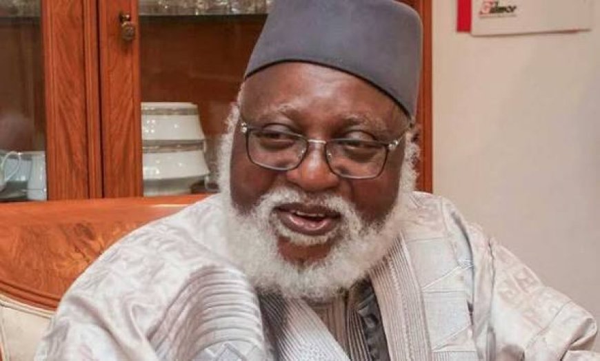 Re: Jonathan Celebrates Gen. Abdulsalami Abubakar at 84, Describes Him as a Patriot and Elder Statesman