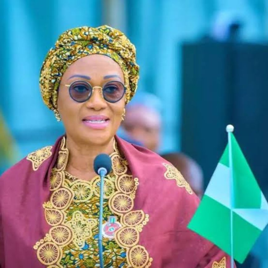 Nigerians Lambast President Tinubu's Wife, Oluremi, Over "Akara, Roasted Corn, Kwuli Kwuli" Busoness Suggestion