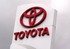 Toyota recalls 655,000 Camrys over display error that may deactivate turn signals and other indicators