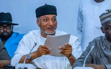 Kwara's Senator Mustapha Resigns From APC