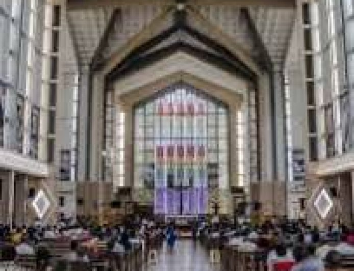 Father of Two Held In Kenya For impersonating Catholic Priest, Conducting Masses