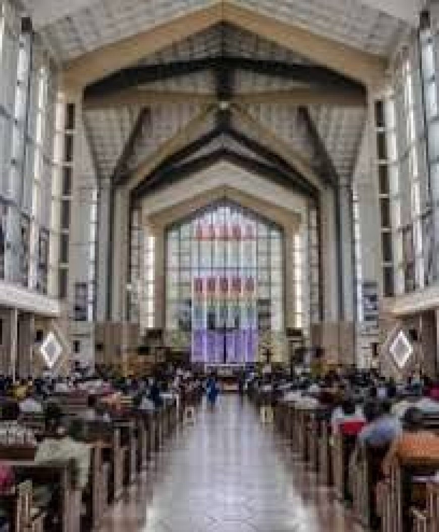 Father of Two Held In Kenya For impersonating Catholic Priest, Conducting Masses
