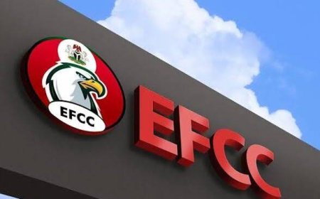 EFCC Hands Over Recovered N140m to Loan Firm in Lagos