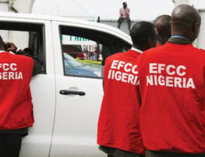 EFCC Commences Investigation of Suspect Arrested with $265,000 in Kano