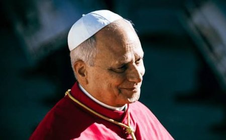 Pope Leo Diagnosed Undergoes Surgery For Lung Cancer